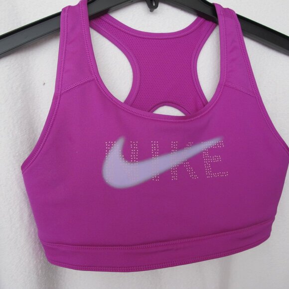 Nike Reversible Sports Bra - Picture 4 of 11